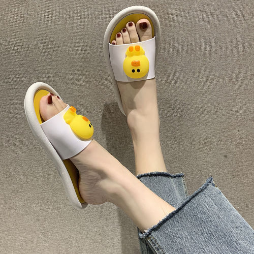 Popular bear slippers female cute cute cute summer bath antiskid outdoor soft bottom couple cartoon sandals man