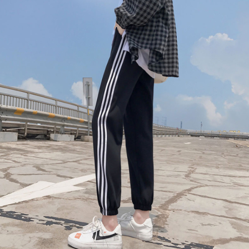 2021 new spring and autumn sports pants women's pants loose legged straight tube Korean grey nine point casual pants