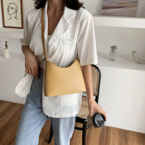 French texture popular bag white underarm bag women's new fashion net red summer bag single shoulder Bucket Bag