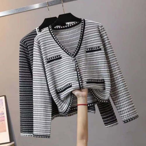 Small fragrance thin T-shirt women's short 2020 autumn new Korean loose thin striped cardigan fashion
