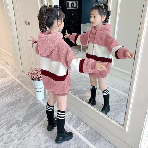 Girls' Plush sweater 2020 new autumn and winter children's foreign style thickened coat children's wear autumn girls' sweater