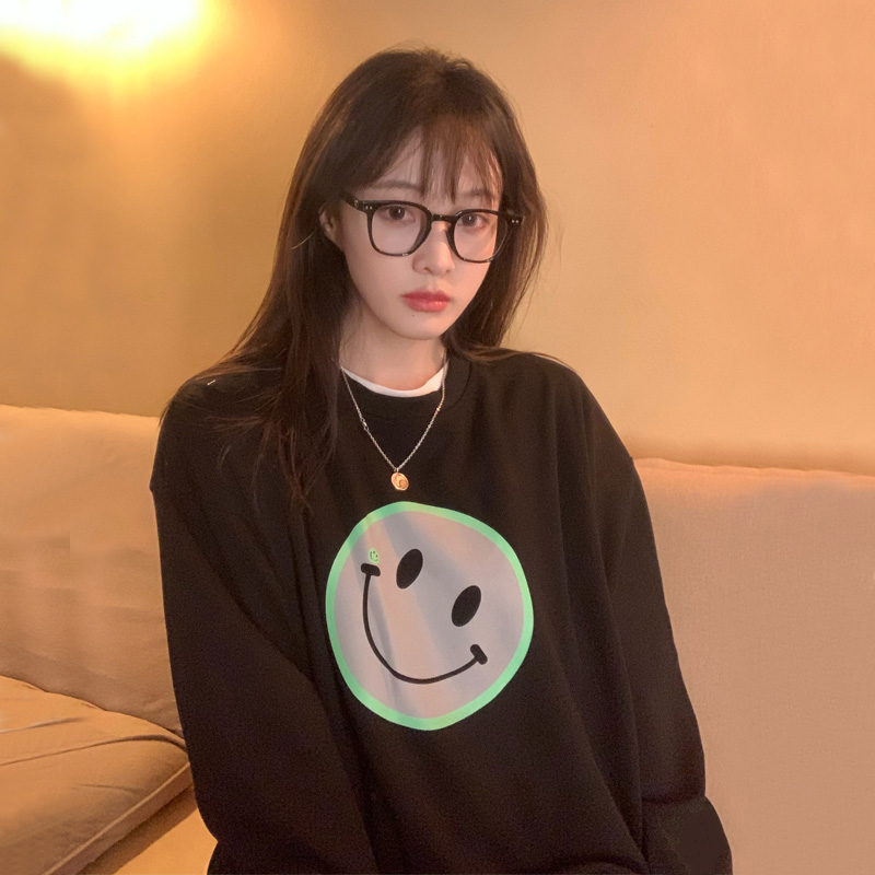 Sweater round neck sweater Korean loose long sleeve thin top student coat