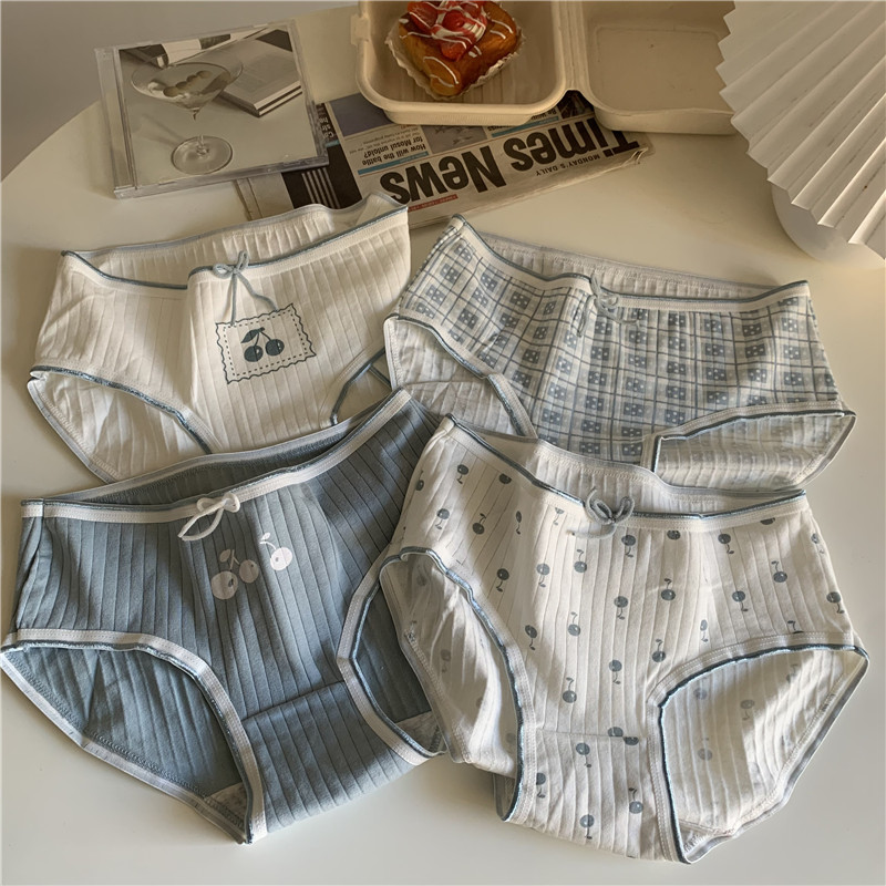 Real price Korean girl fog blue cherry wave point Japanese pure cotton middle waist student triangle underwear 4