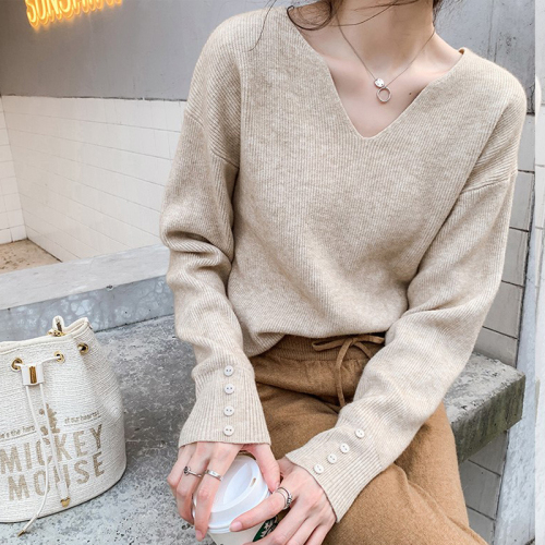 Spring  large women's sweater women's new style built-in belly covering bottomed sweater French heart machine top