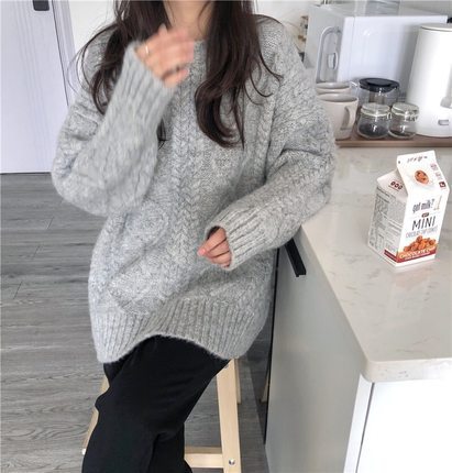 Bottomed sweater women's autumn and winter outer wear loose Pullover 2021 new lazy wind twist winter thickened inner match