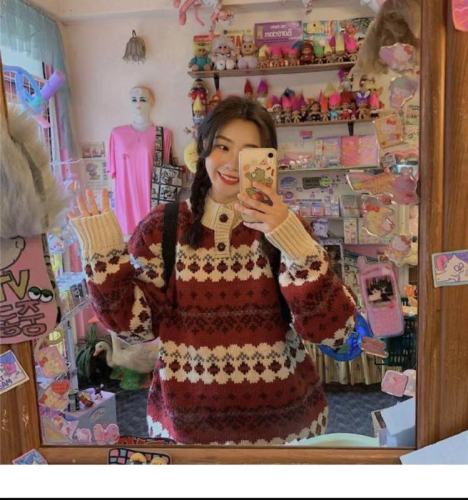 Autumn and winter Korean fashion lazy wind top loose and versatile Pullover Sweater