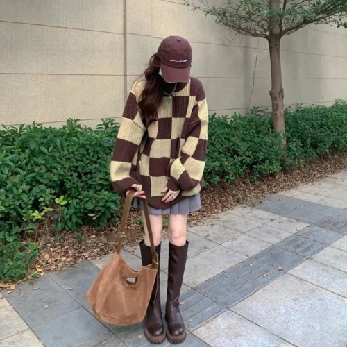 Autumn and winter  new style Hong Kong chic wear with foreign style lazy square sweater small man fried Street Casual Pants Set
