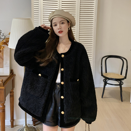 Imitation lamb wool coat women's autumn and winter new loose contrast color fried street style long sleeved top