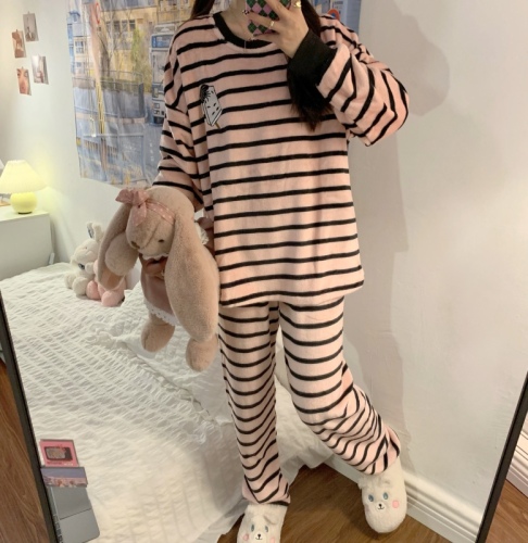 Real price Korean coral velvet thickened warm pajamas contrast color Rainbow Stripe home clothes suit women