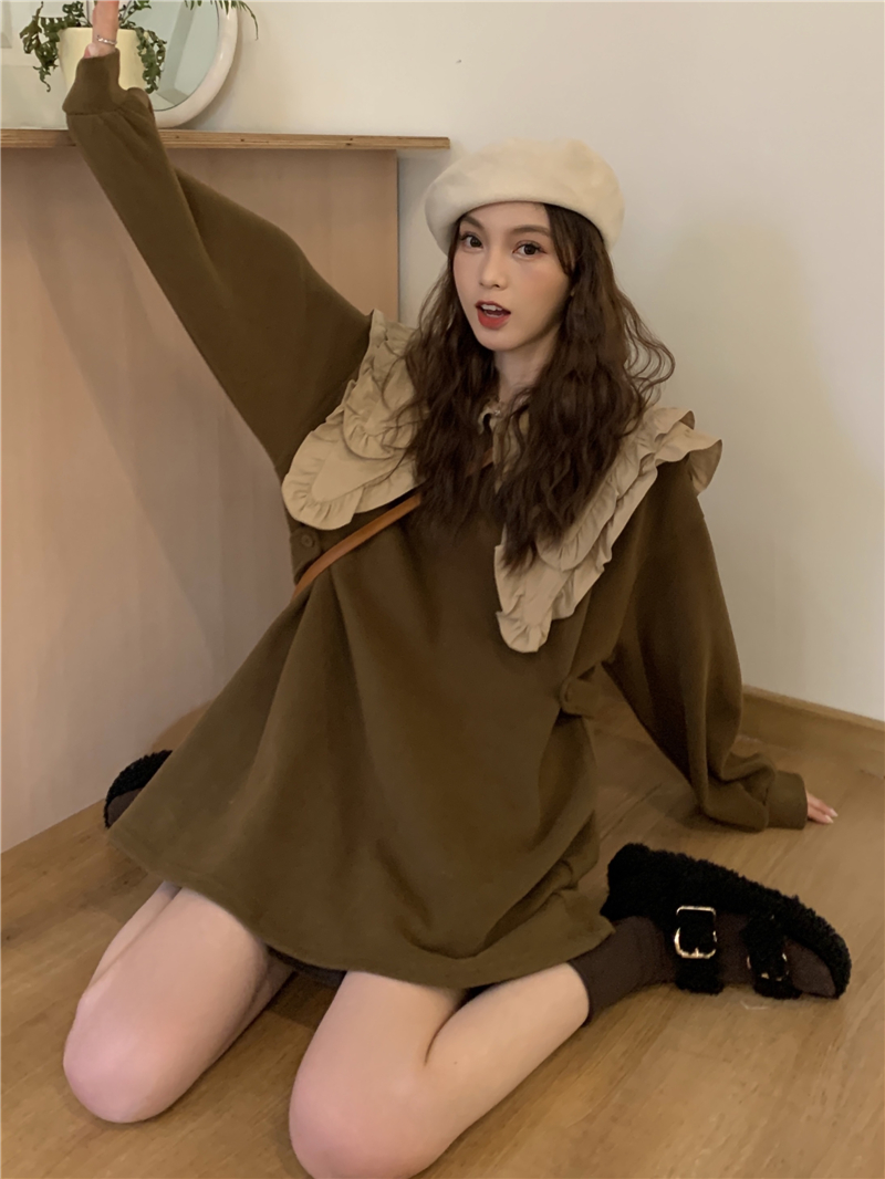 Real shooting full of vitality, contrast color, large lapel, small design, favorite dress