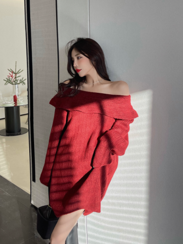 Real shooting real price Lapel imitation cashmere one shoulder sweater women's new loose design in autumn and winter