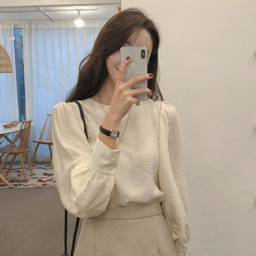  autumn new temperament solid color round neck Bubble Sleeve Chiffon shirt women's ins loose design