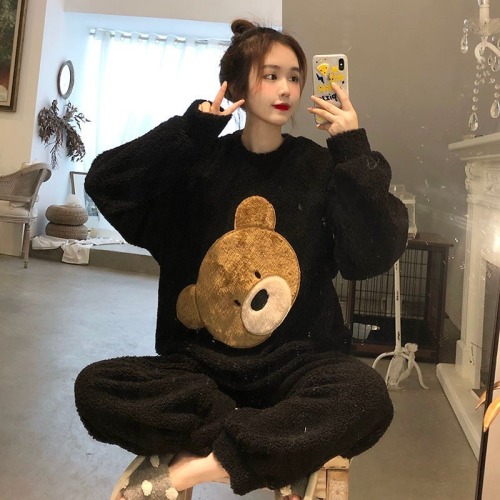 Real shooting autumn and winter pajamas women's thickened coral velvet cartoon two-piece suit round neck flannel home suit