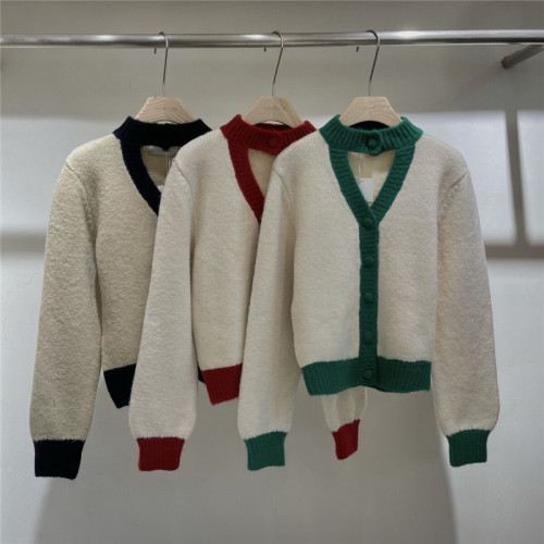 Red retro 2021 autumn and winter new women's wear V-neck hollowed out contrast color sweater women's sweater hanging neck cardigan jacket