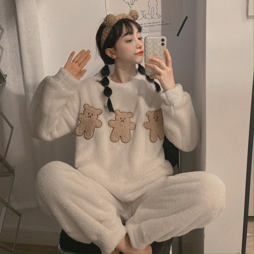 Real shooting autumn and winter pajamas women's thickened coral velvet cartoon two-piece suit round neck flannel home suit