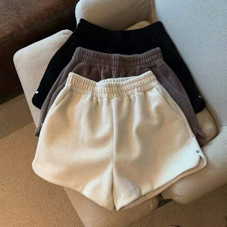 Non real shot woolen shorts women's pants loose boots pants casual wear A-shaped wide leg pants