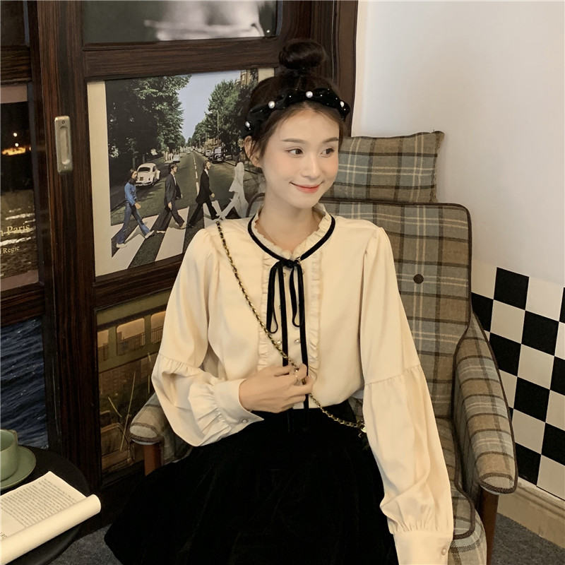 Real shooting and real price 2022 spring new Korean design sense French retro chic minority Shirt Top