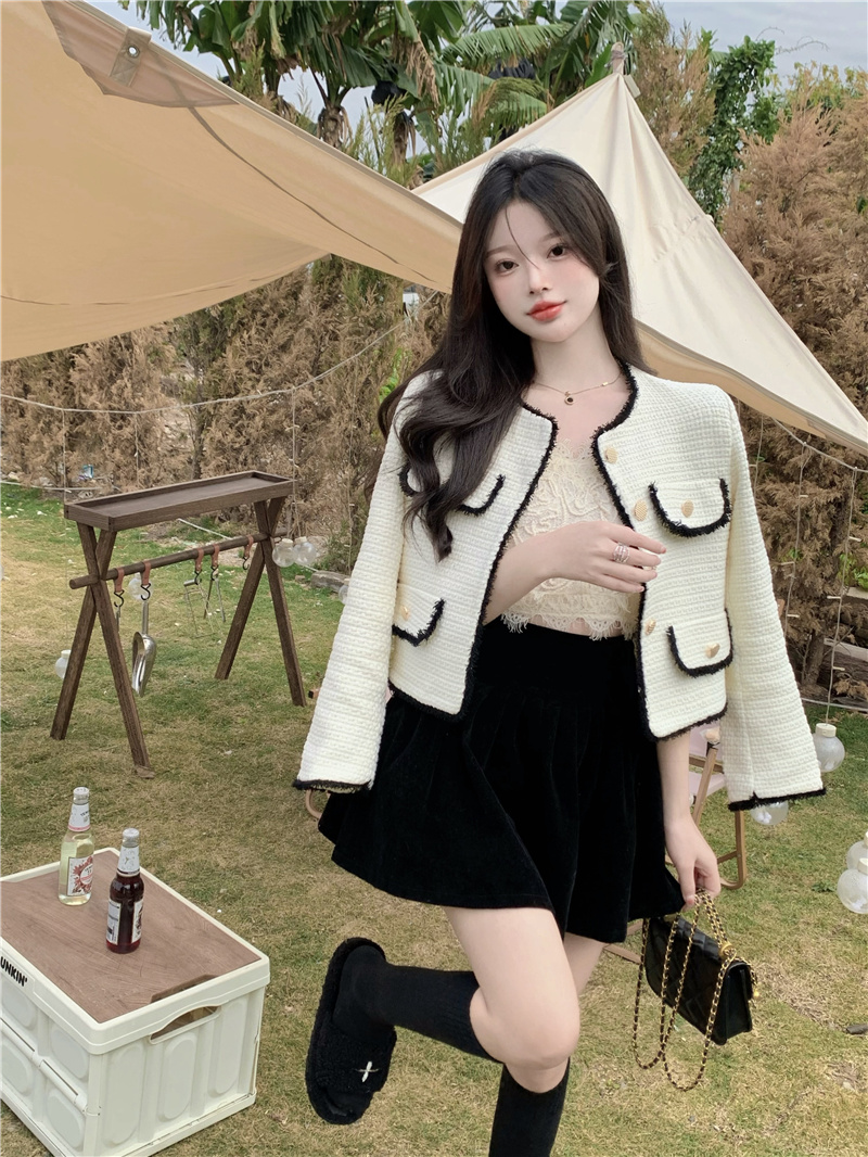 Real price real shooting ~ Spring 2022 new small fragrant tweed round neck, foreign style, thin and versatile fashion short coat