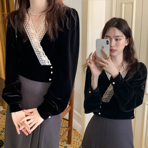 Real shooting early spring retro westernized minority design lace deep V velvet elastic high waist long sleeve shirt