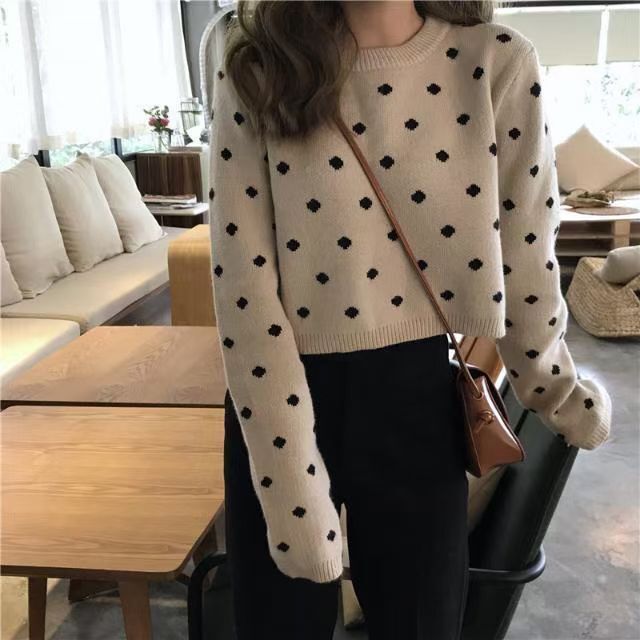 Short wave dot sweater women's 2021 spring and Autumn New Korean retro Hong Kong Style loose outer Pullover bottomed top