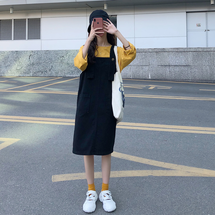 Real price Korean wide shoulder strap strap denim skirt simple age reduction versatile medium length dress