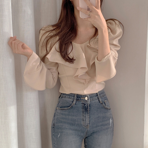 New Korean romantic Ruffle slim top with long sleeves