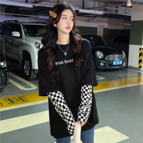 Real shot de Rong fake two pieces of stitched chess and card checkered long sleeved top, versatile bottoming shirt, early spring round neck printed T-shirt, female