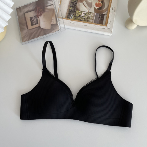 Real shooting and real price ~ Korean version Lace Sexy Student traceless bra without steel ring gathering small bra underwear female