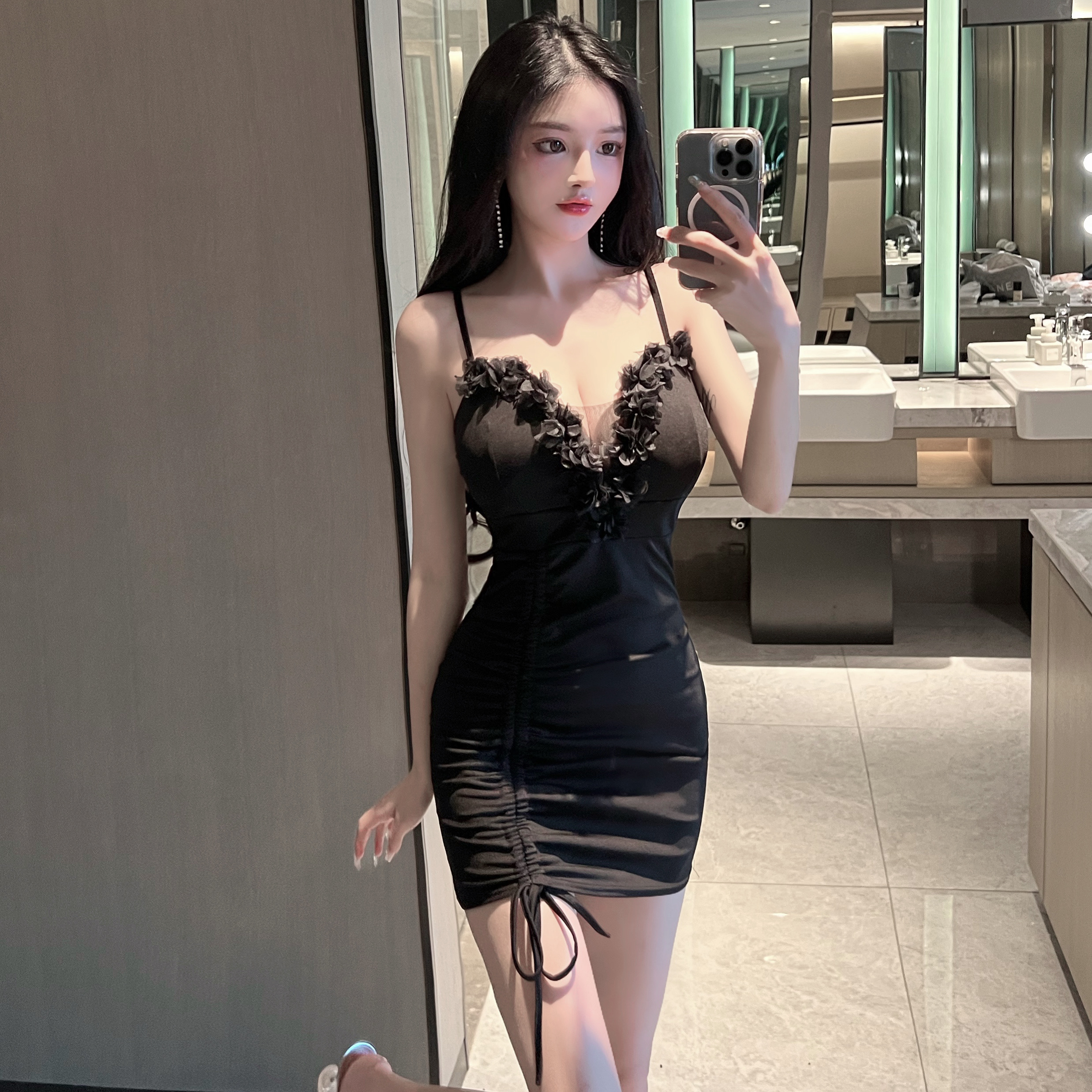 Real shot 2021 sexy suspender drawstring Hip Wrap Dress online female anchor clothing