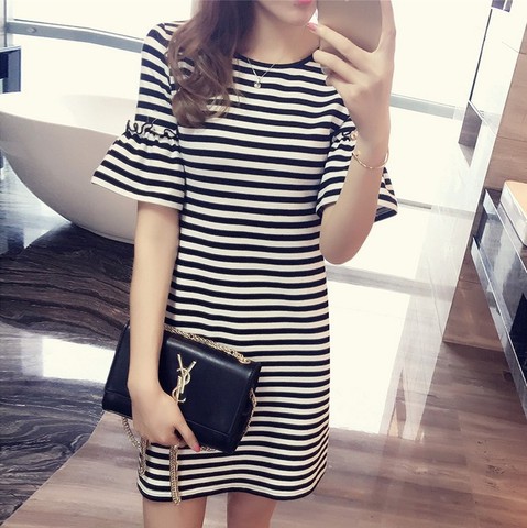 2022 summer striped dress women's Korean slim fit short sleeved T-shirt women's medium and long fashion
