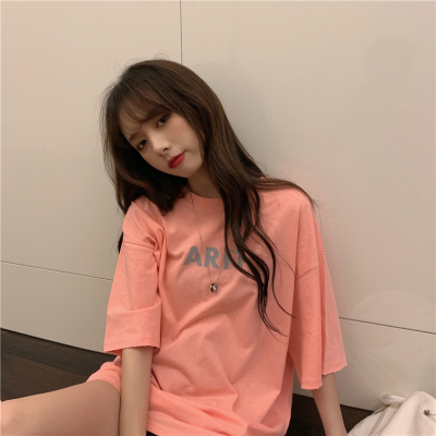 Japanese Hong Kong Style super fire short sleeved T-shirt women's loose Korean version ins trendy Harajuku style leisure medium length top
