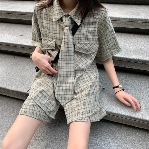 Real price ~ fashion Plaid suit women's short sleeved shirt with tie + Capri Pants
