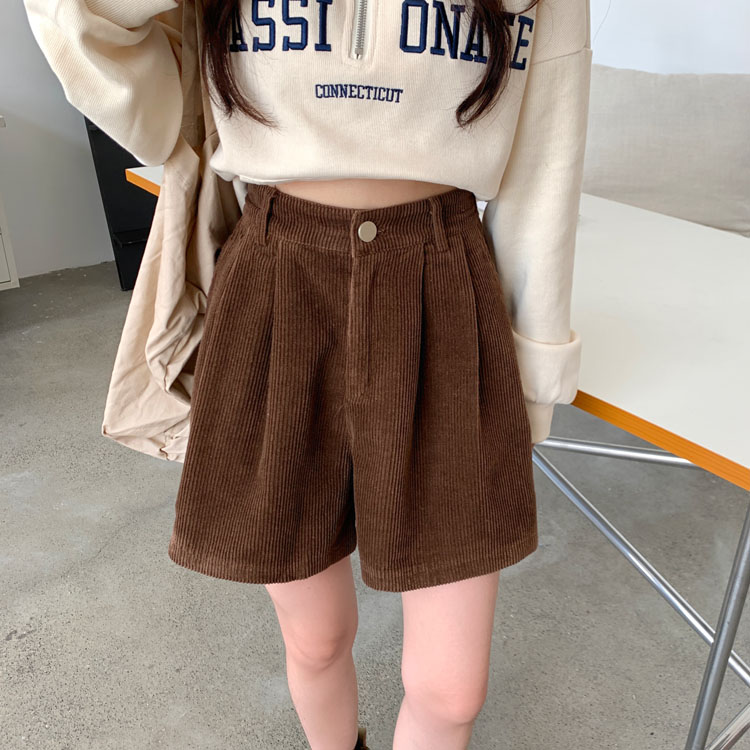 Real shot real price Korean version shows thin high waist straight tube Hong Kong flavor small man corduroy wide leg casual shorts women