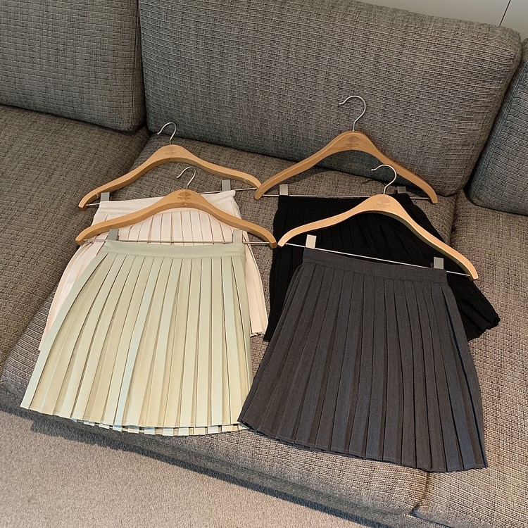 Real price early spring and summer hot girl pleated skirt High Waist Shorts
