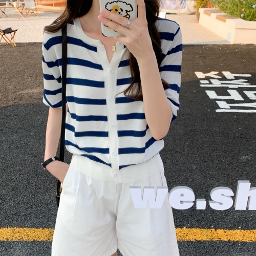 Real price spring and summer Korean version of versatile stripe minority knitted short sleeved cardigan top
