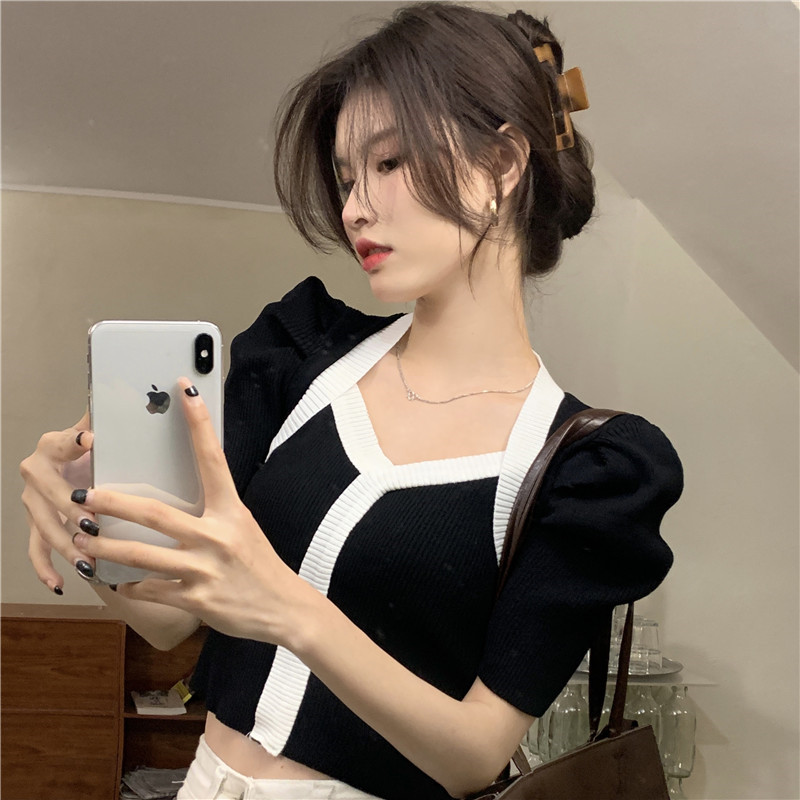 Real price spring and summer bubble sleeve sweater knitted Vintage V-neck gas contrast color slim fitting short sleeved top
