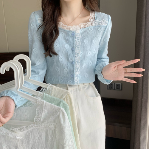 Real shot ~ Spring New Korean lace square collar hook flower gentle and thin long sleeved shirt top