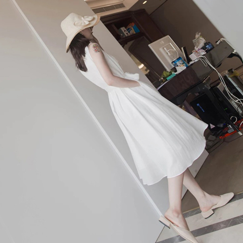  summer new French girlish retro knee length beach dress very fairy white slim dress
