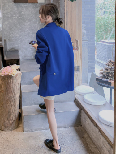 Chic gray small suit coat small woman 2022 spring new style high sense design sense niche suit
