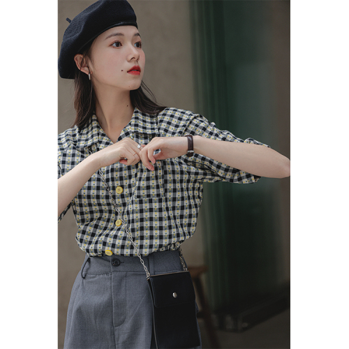 Real shooting of the new Hong Kong Style Plaid short sleeve shirt in summer women's small fresh and sweet chic fashion design shirt