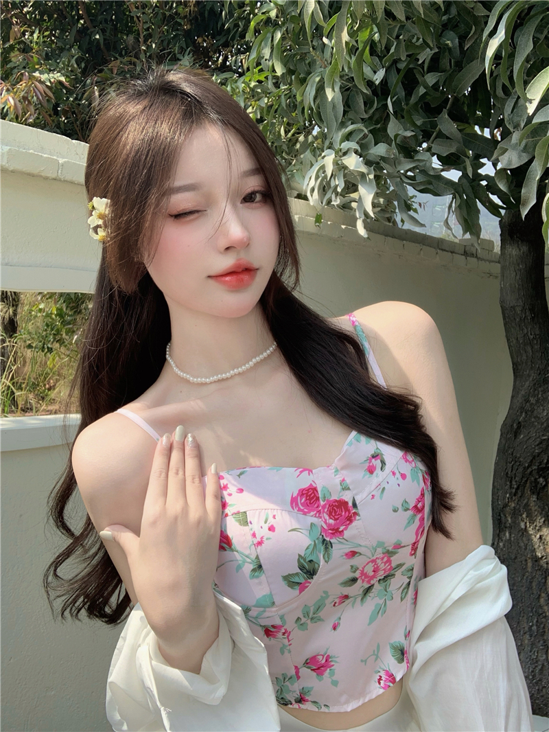 Real shooting and real price new suspender vest flower adjustable shoulder strap back elastic chest Wrap Top