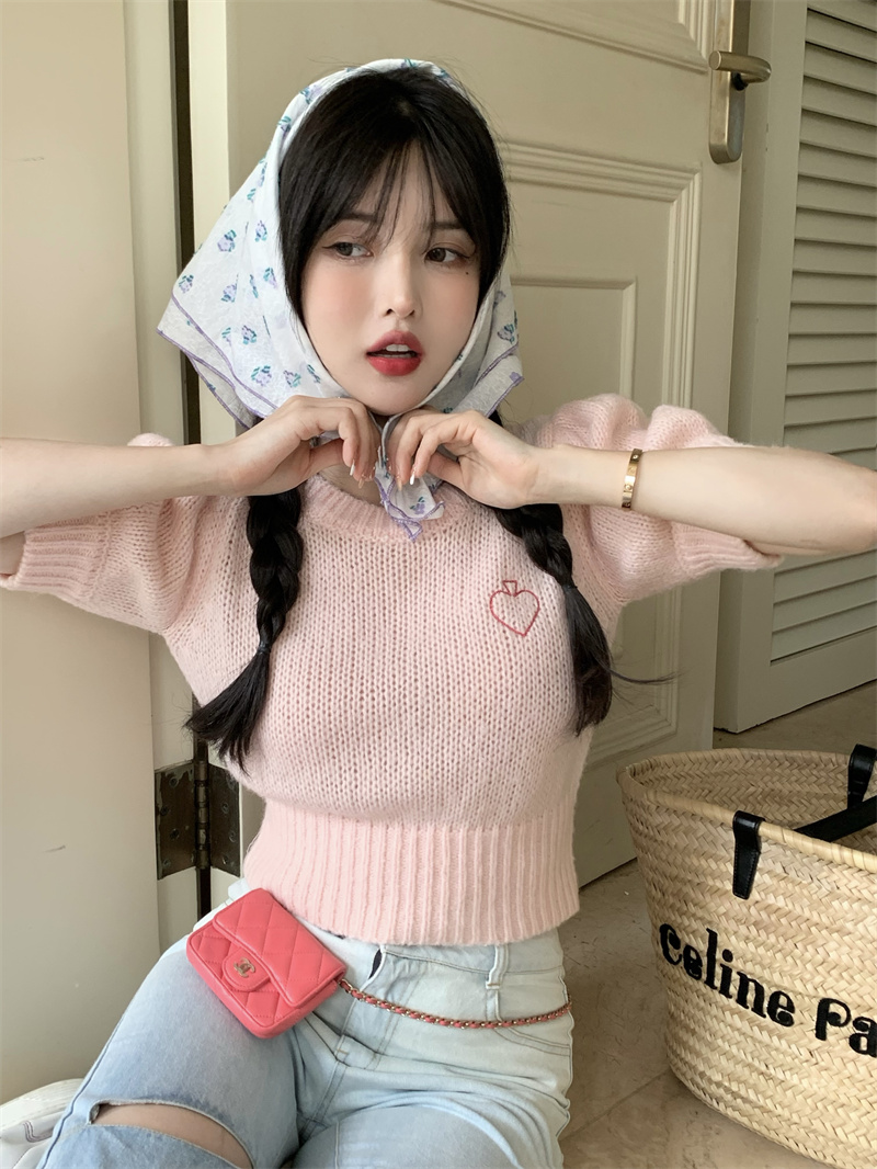 Real price bubble sleeve love embroidered wool short sleeve spring new inner top
