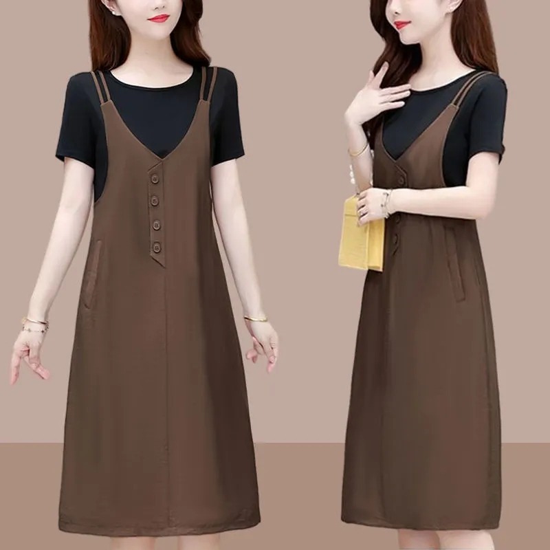 Fake two piece suspender short sleeve large dress women's 2021 summer new fashion casual belly covering mother's skirt