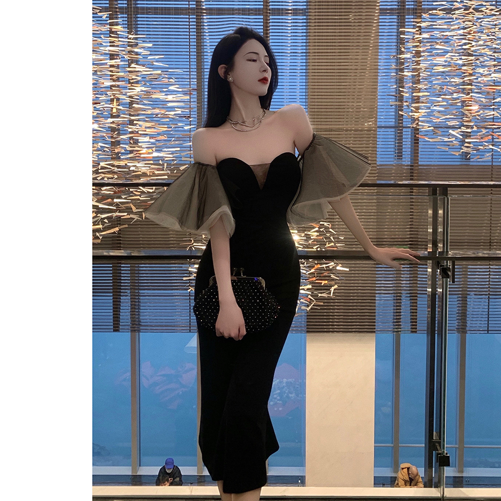 Real shooting of new high-grade mesh sleeve stitched dress small black dress