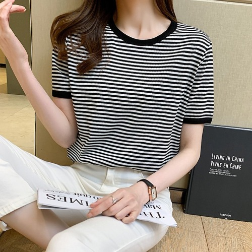 Real time striped short sleeve T-shirt women's  new summer half sleeve loose contrast color bottomed shirt T-shirt top