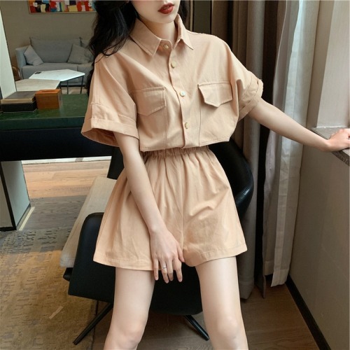 Net red foreign style age reducing Shorts Set women's summer Korean version, small fragrance, thin goddess, two-piece set