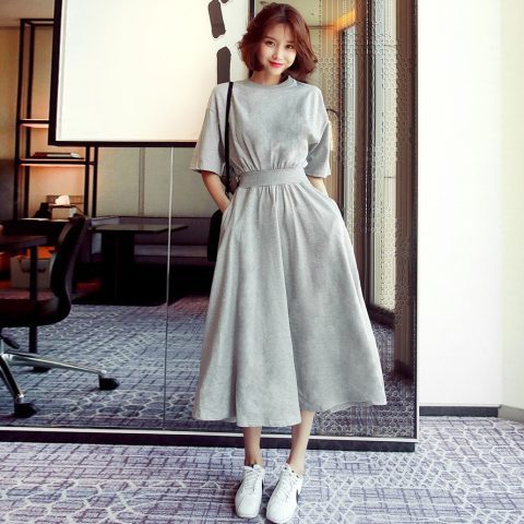 Cotton dress big swing skirt girl  Korean version waist long skirt high waist round neck small black skirt