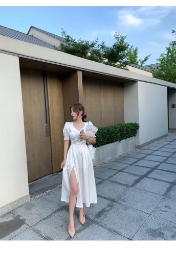 Gentle wind, lady's style, waist closed and thin French long skirt, new style western style V-neck side split dress in summer