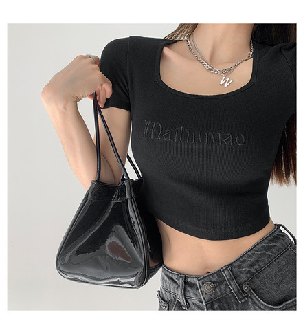 Pit bar letter embroidery slim square neck low chest exposed collarbone short sleeve T-shirt exposed navel top 2022 summer new