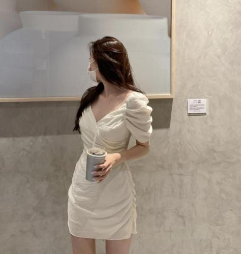 Korean ins short cut cross neck Pleated Dress Holiday niche